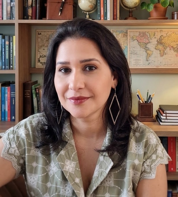 Izabela Boaventura — Psicanalista